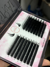 Multilayer lashes for wispy  look lash extensions